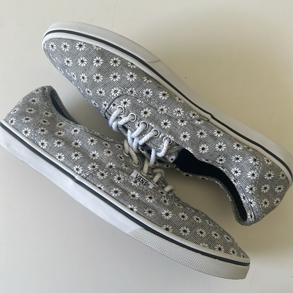 VANS Chambray Floral Authentic Lo Pro Womens Shoes - Picture 6 of 13